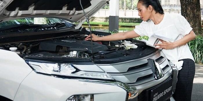 Perawatan-mobil-oleh-perempuan.jpg