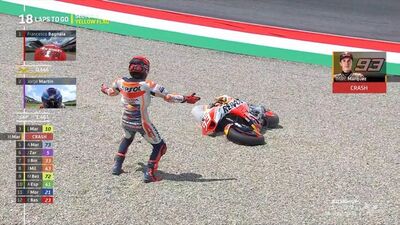 marquezcrash1.jpg